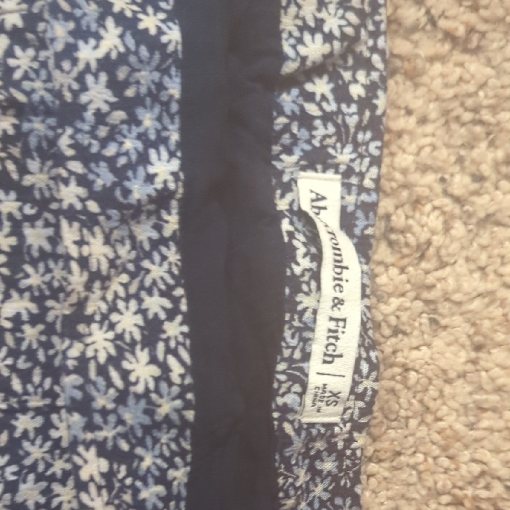 Abercrombie & Fitch Navy Floral Skirt